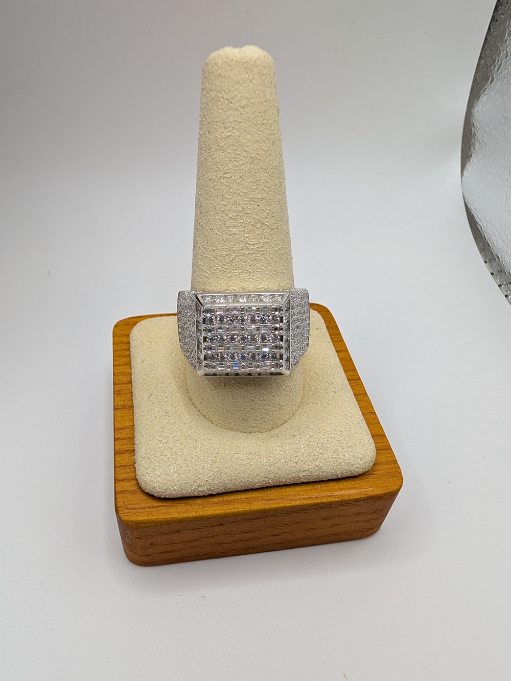 Men’s 5.0 CTW Moissanite Signet Ring 925 Sterling Silver Size 11 NEW